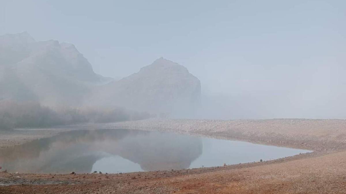 El extraño fenómeno de la niebla en el Charco de La Aldea de San Nicolás