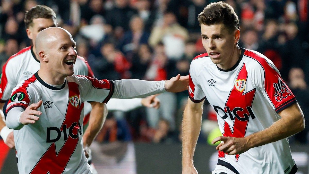 Golpe sobre la mesa del Rayo para viajar hacia octavos