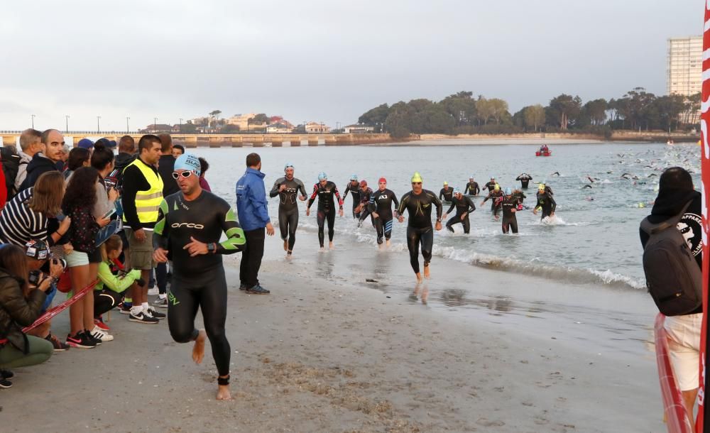 El Desafío Santander Islas Cíes proclama vencedores a Cristóbal Dios y a Sonia Pariente.