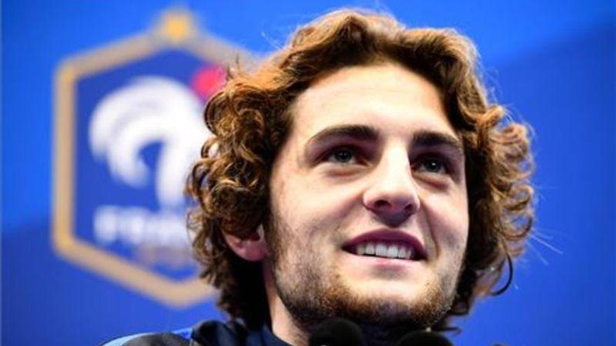 Rabiot manda a paseo a Deschamps