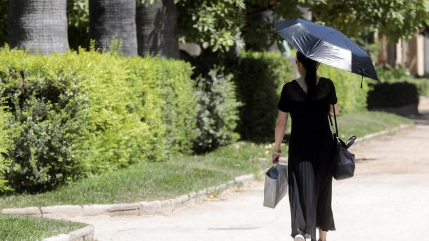 Sanidad activa la alerta por calor alto en La Canal de Navarrés y La Hoya de Buñol