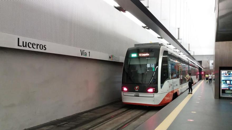 La Generalitat pone en servicio los nuevos trenes duales incorporados al TRAM entre Alicante y El Campello