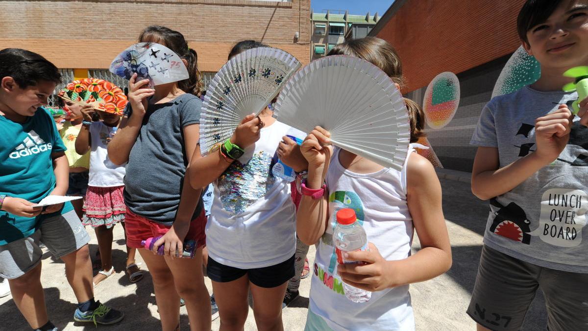 Alumnos del colegio Rodríguez de la Fuente del barrio del Carmen de Murcia.