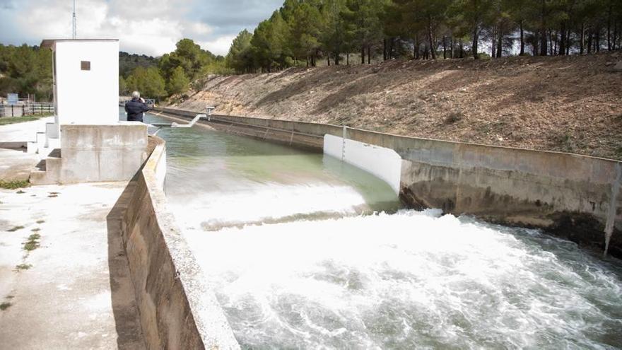 Punto desde el que se distribuye el agua a la cuenca del Segura procendente del Tajo.