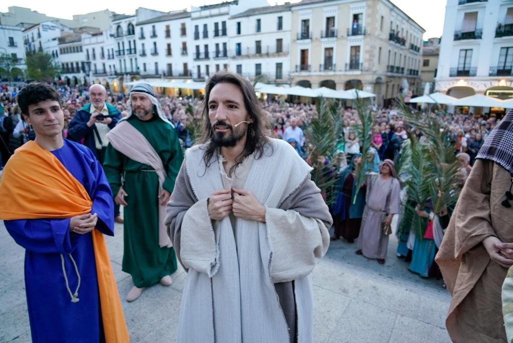 Las imágenes de la Pasión Viviente de Cáceres