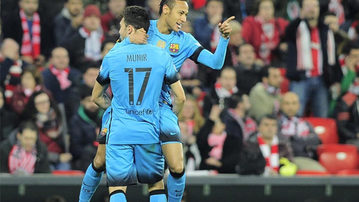 Neymar y Munir, en el gol