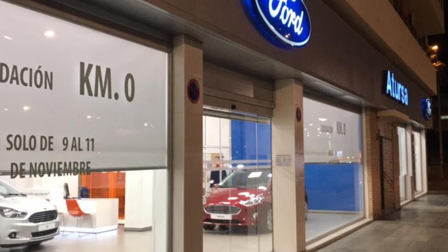 Fachada de Ford Atursa