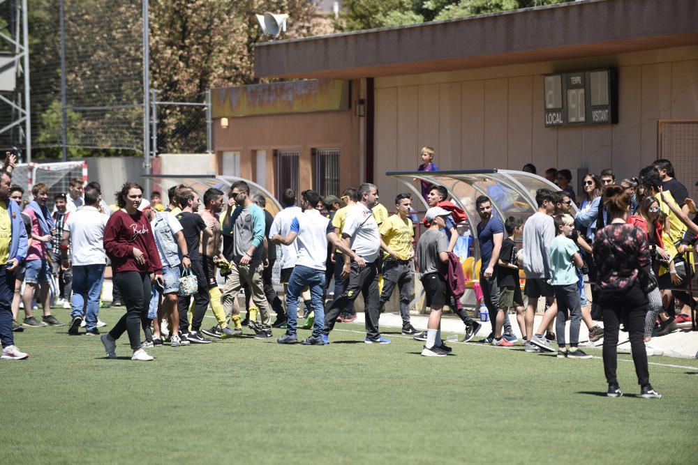 El Navarcles punxa i el Castellnou puja a tercera