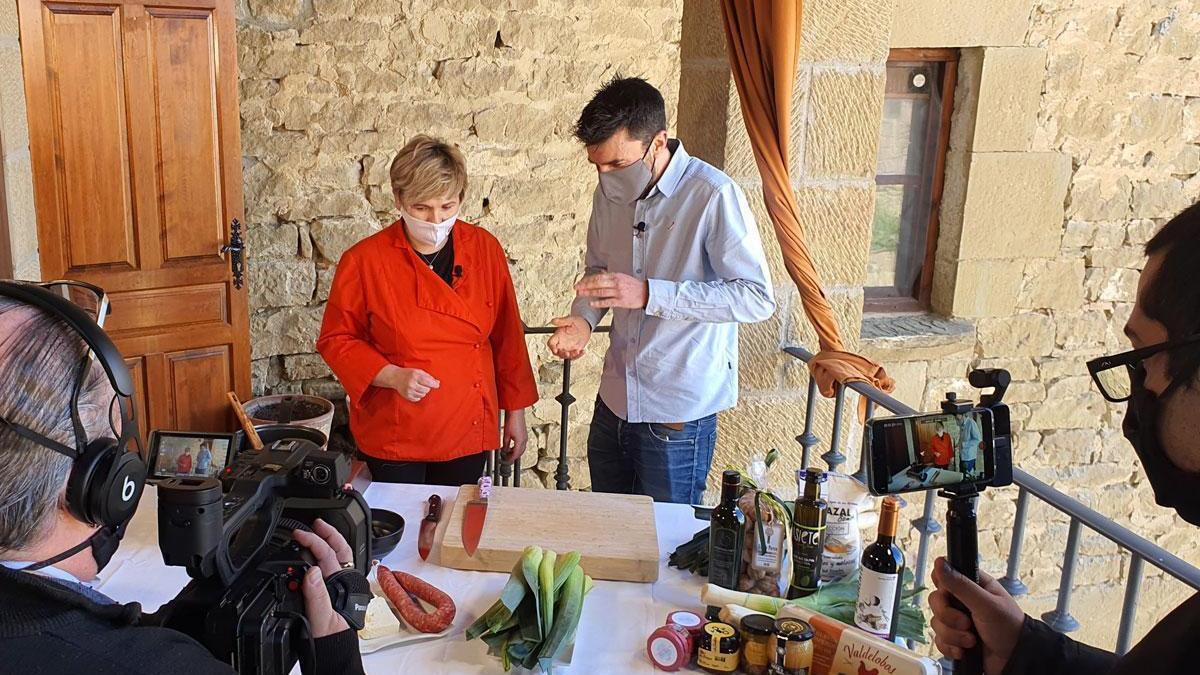 Tres video recetas para viajar por las Cinco Villas a través de su cocina