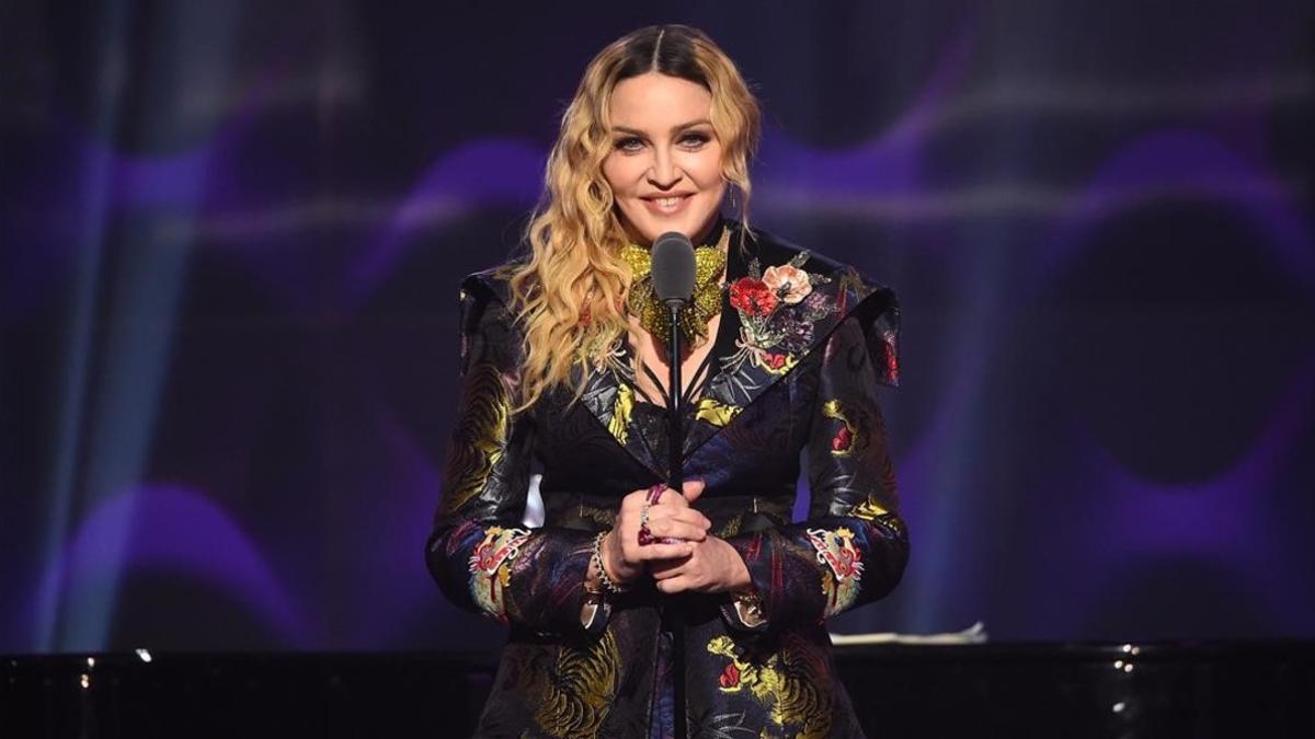lmmarco36571135 new york  ny   december 09   madonna speaks on stage at the 161214125733