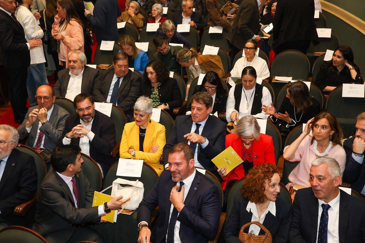 Plenario da RAG polo Día das Letras Galegas 2026 en homenaxe a Begoña Caamaño Plenario da RAG polo Día das Letras Galegas 2026 en homenaxe a Begoña Caamaño