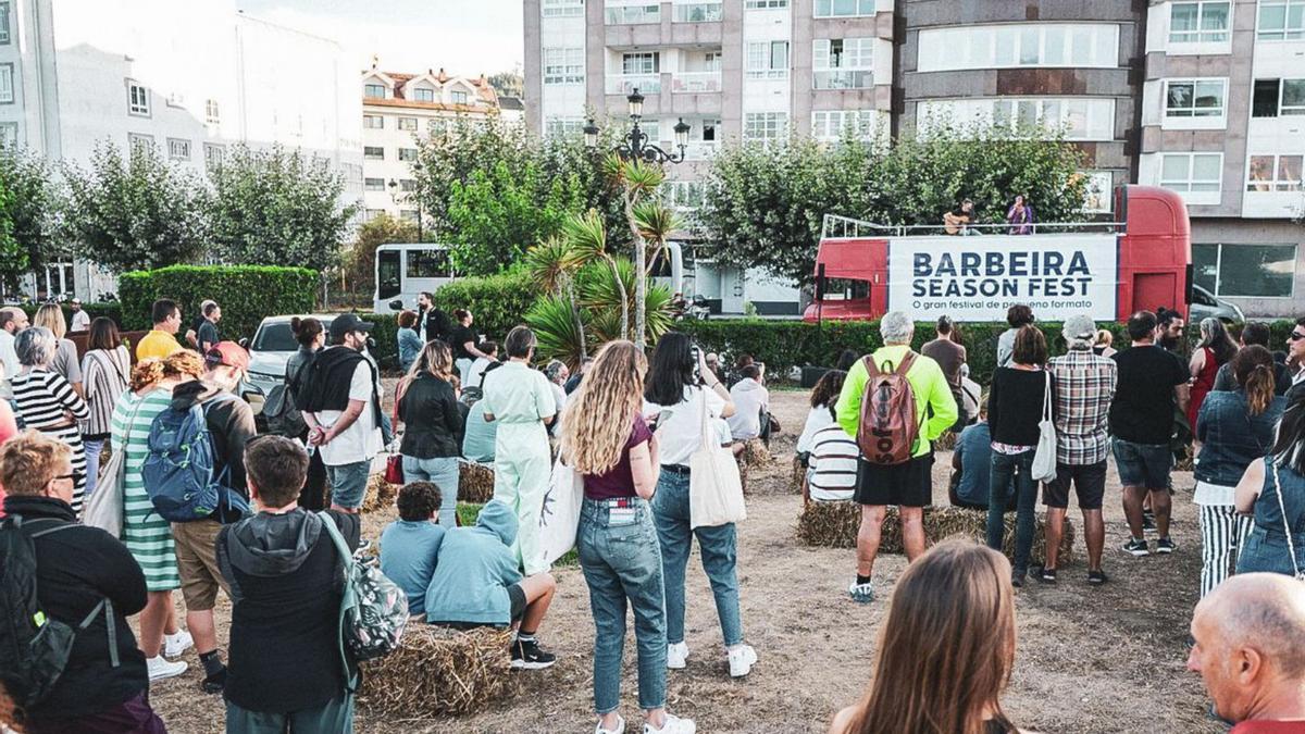 Arranca el Barbeira con Wöyza, Uxía, Pablo Novoa y Amaro Ferreiro | MATEO H. SOTO