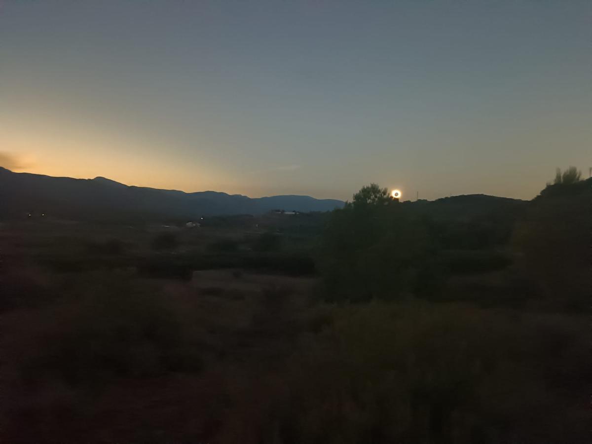 El eclipse desde Estivella El eclipse desde Estivella