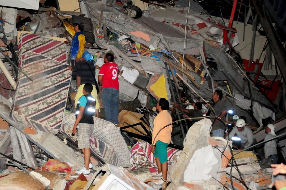 Un terremoto de 7,8 grados ha causado decenas de muertos en Ecuador.