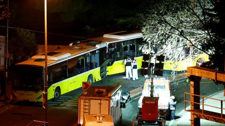 Doble atentado junto al estadio del Besiktas en Estambul