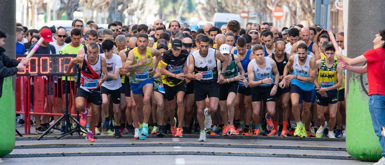 Cerca de 300 corredores y corredoras participaron en la categoría absoluta y brindaron un buen espectáculo.