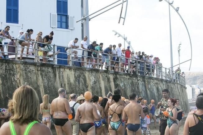 TRAVESÍA A NADO PLAYA DE LAS CANTERAS 2016