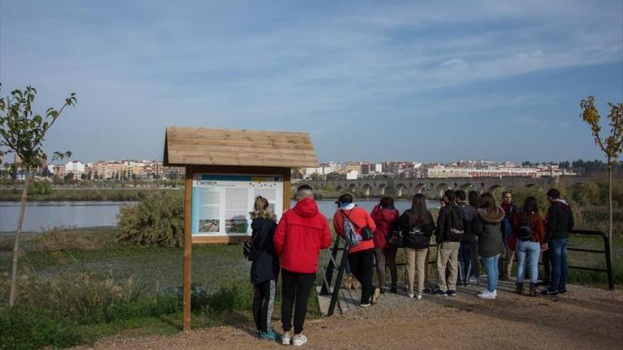 Turismo organiza dos nuevas visitas guiadas por el entorno del río