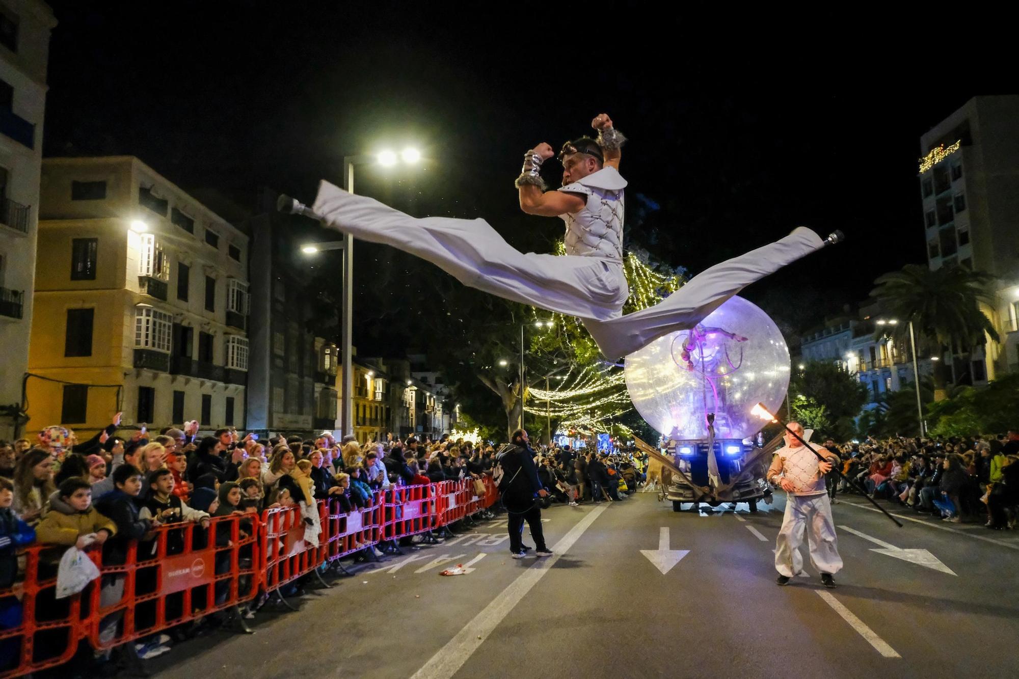 La Cabalgata de los Reyes Magos de Málaga 2024, en imágenes