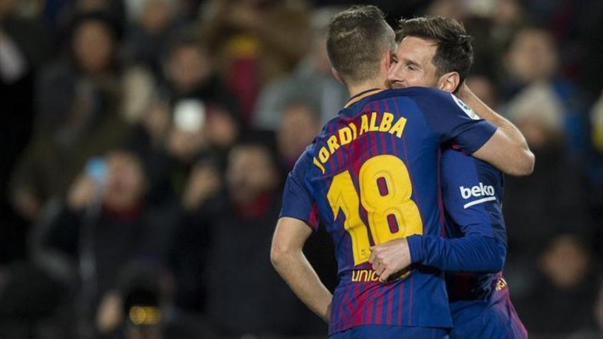 Messi y Alba lideran la goleada de un Barcelona superior al Celta