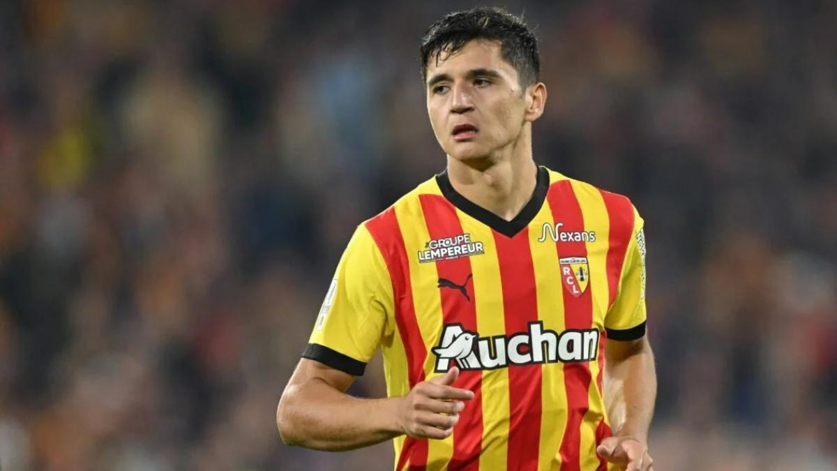 El Lens pagó 100.000€ por Khusanov en 2023