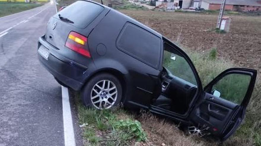 Estado en el que quedó el vehículo en la carretera.