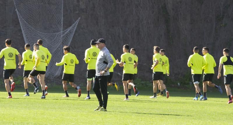 11.02.20. Las Palmas de Gran Canaria. Fútbol segunda división temporada 2019/20. Entrenamiento de la UD Las Palmas en Barranco Seco. Foto: Quique Curbelo  | 11/02/2020 | Fotógrafo: Quique Curbelo