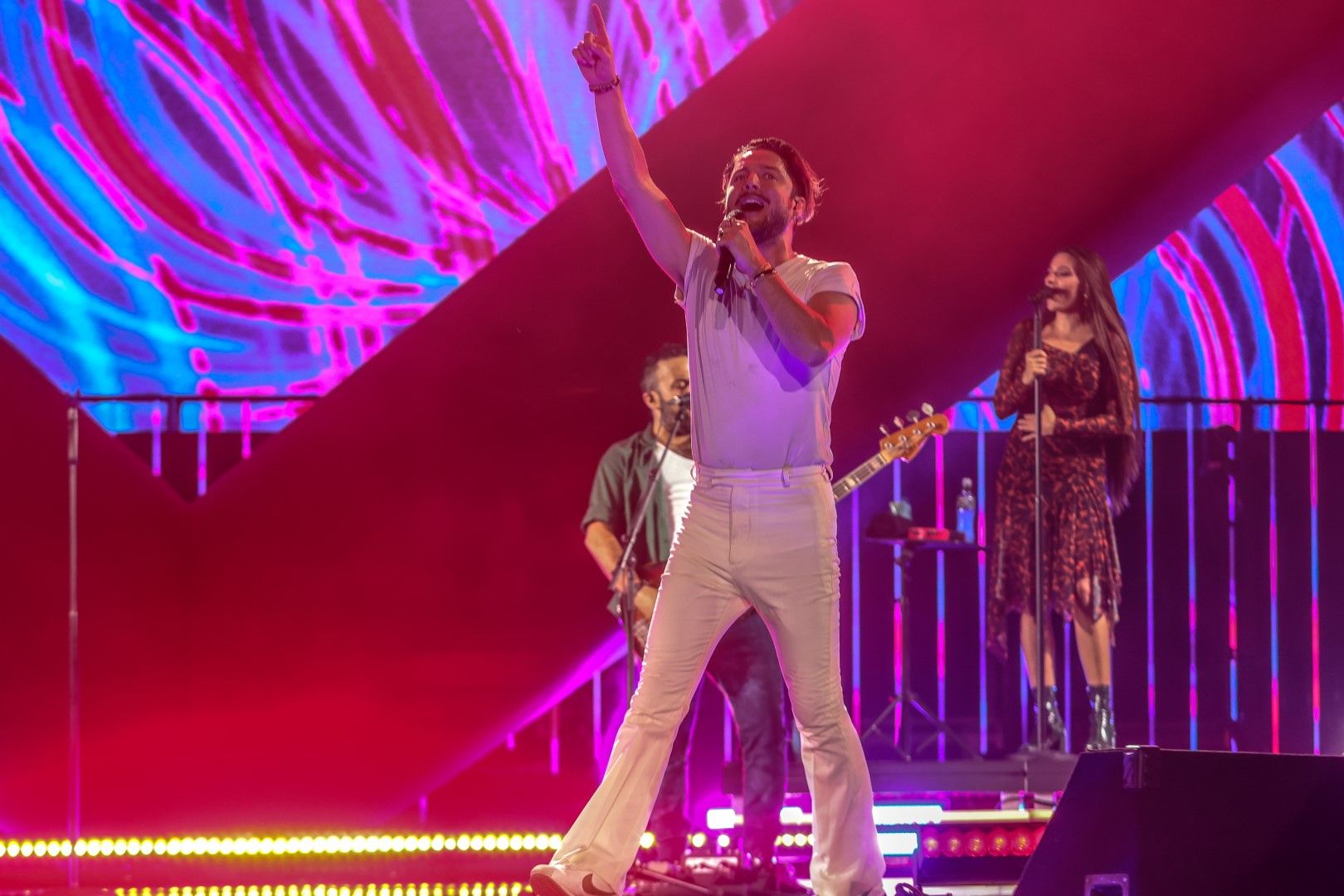 Manuel Carrasco rompe récords en Fuengirola: 18.500 almas le acompañaron en  un concierto histórico
