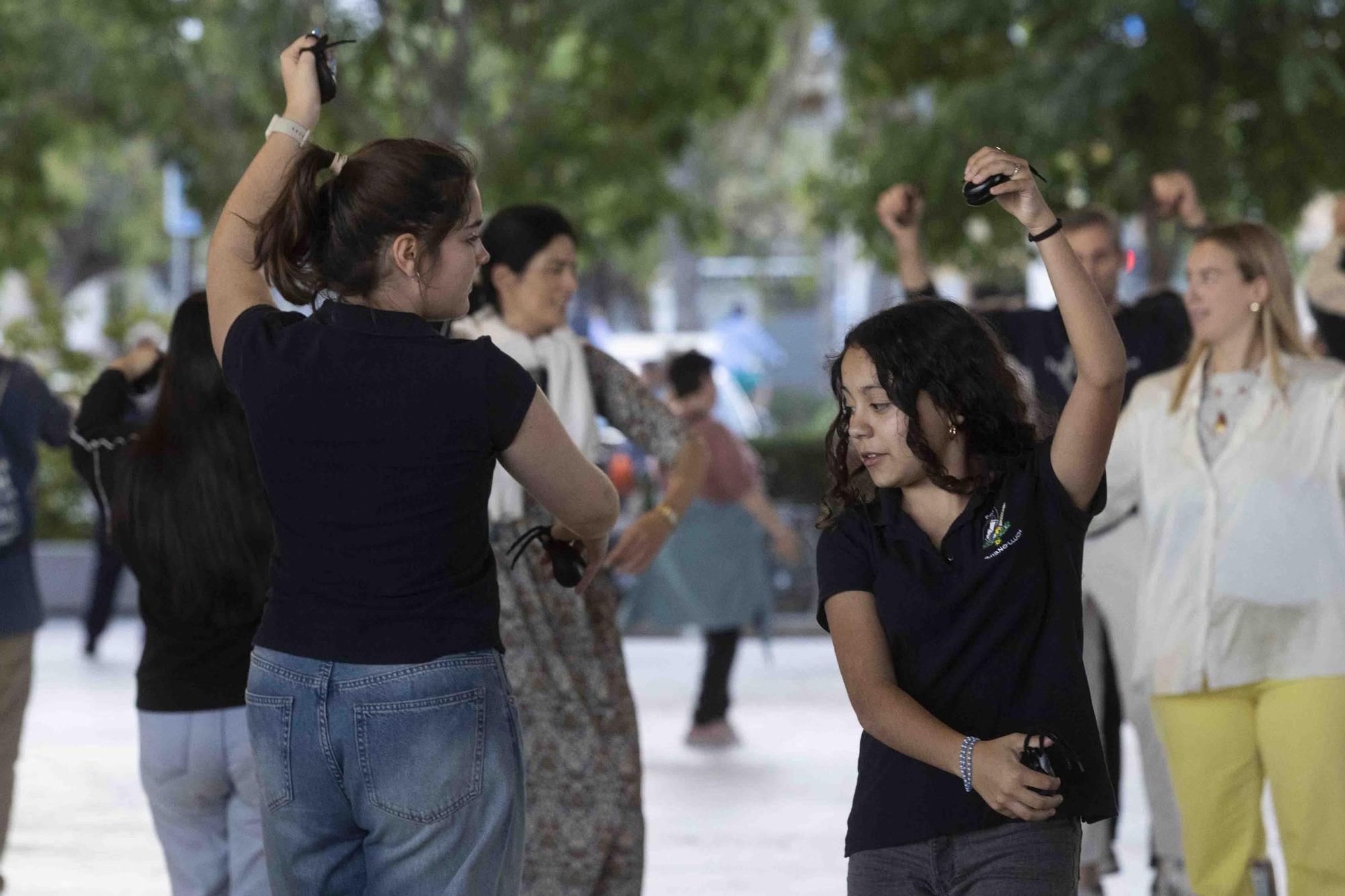 Ensayo Danza a la Virgen Mayor