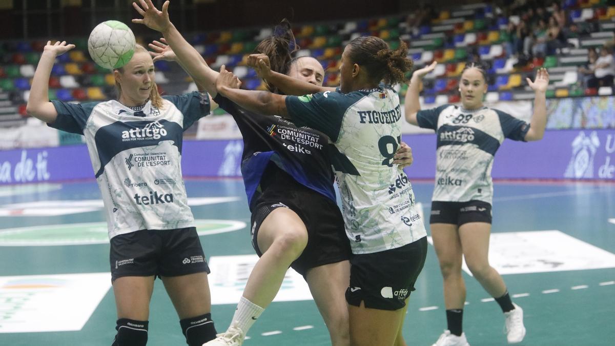 Elda Prestigio se lleva el primer derbi de la temporada Elda Prestigio se lleva el primer derbi de la temporada