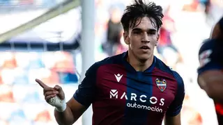 Carlos Espí y Paco Cortés, convocados con España