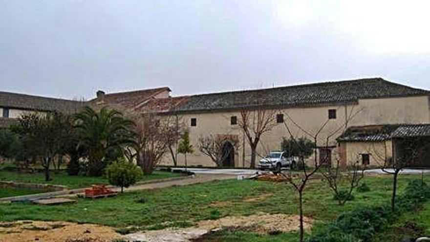 En la imagen, antiguas paneras del Sancti Spíritus, enclavadas en uno de los patios del convento.