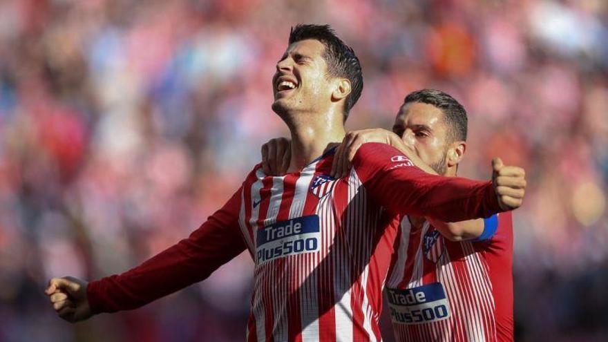 Morata mantiene al Atlético en la brega (2-0)