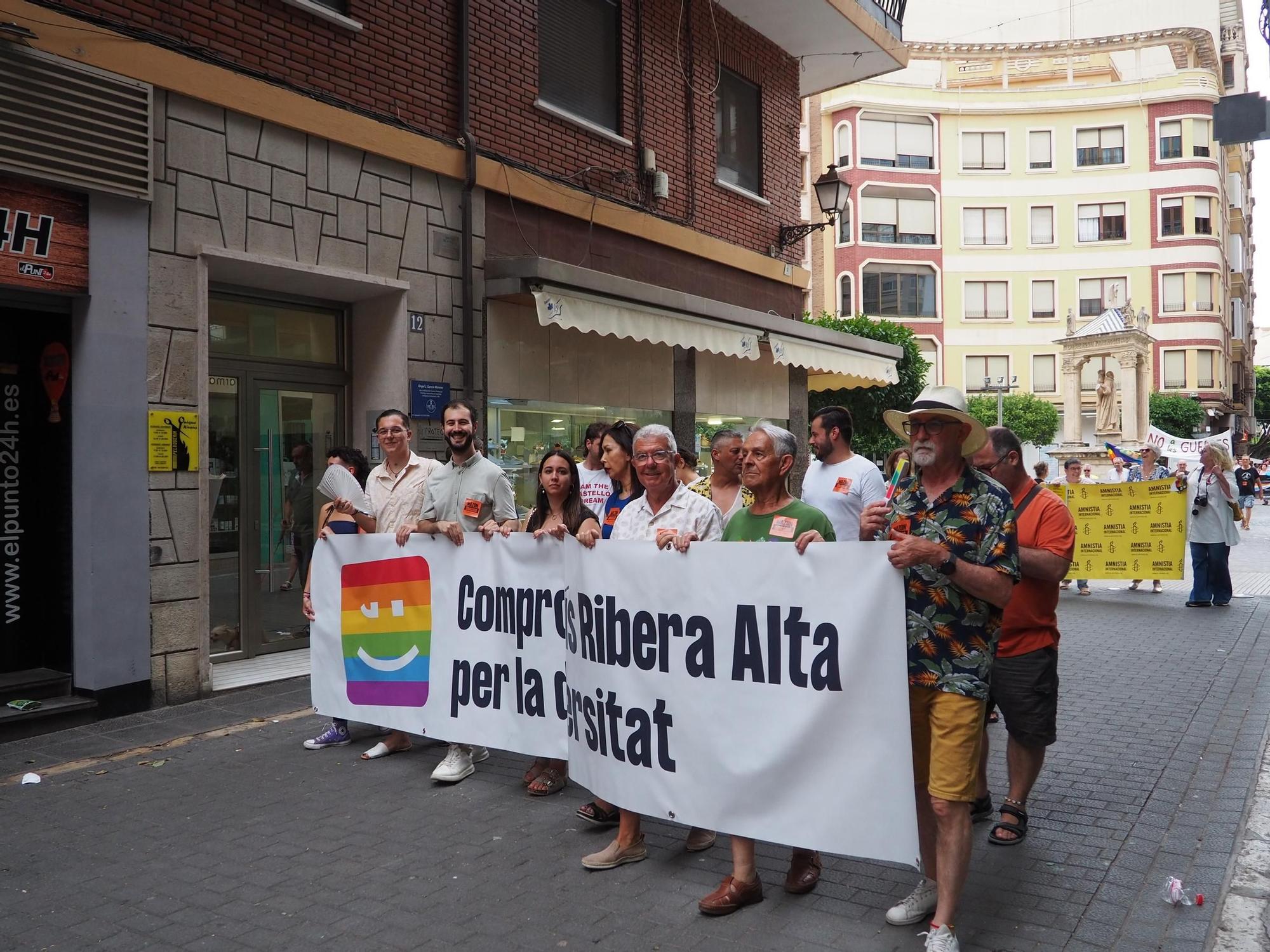 Así ha sido la manifestación del orgullo LGTBI en Alzira
