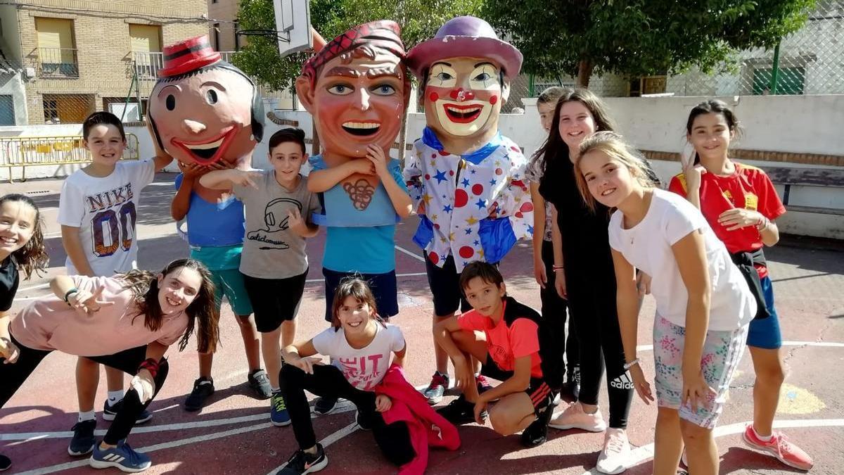 Alumnos de una escuela rural de Aragón.