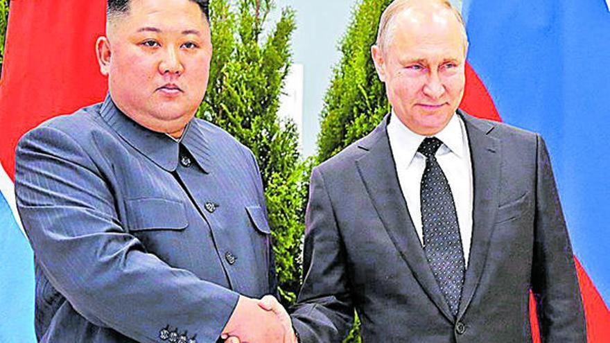 Putin rep el líder de Corea del Nord per oferir-li el seu suport