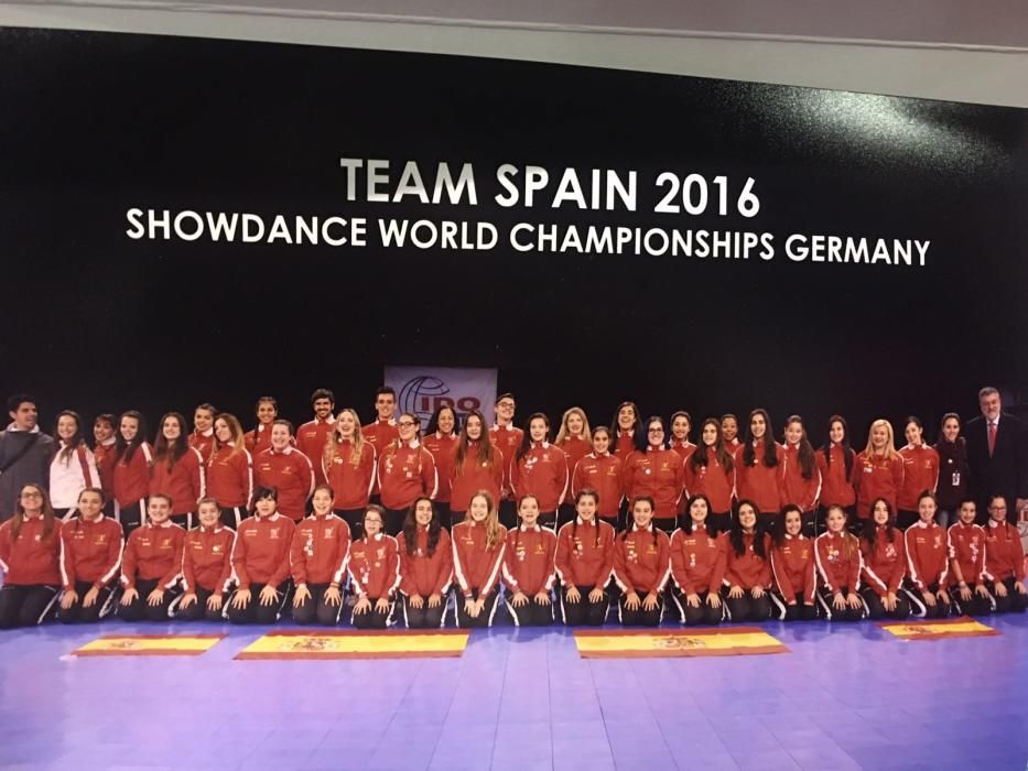 Escuela de danza Lía, cuartos en el Campeonato del Mundo de showdance en Alemania