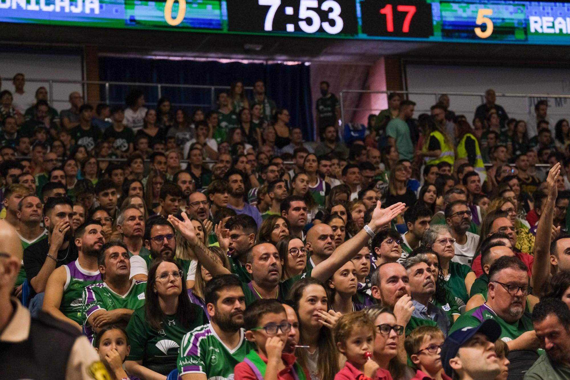 El Unicaja - Real Madrid de la Liga Endesa, en imágenes