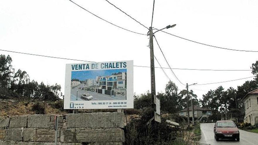 El terreno negociado está en una finca de O Viso donde se proyectan viviendas pareadas.