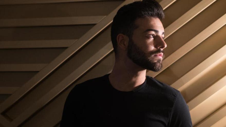 Agoney en un hotel de La Laguna durante su última visita a la Isla.