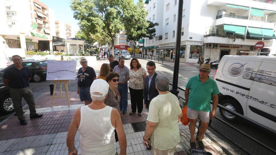 El alcalde de la ciudad,  José Bernal, en una visita a la avenida Trapiche.