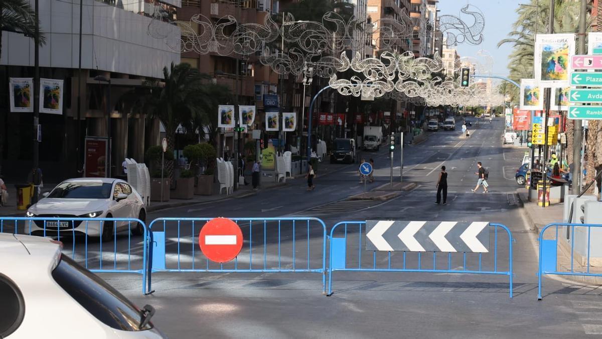 Alicante ya nota los cortes por Hogueras con los primeros atascos en la ciudad