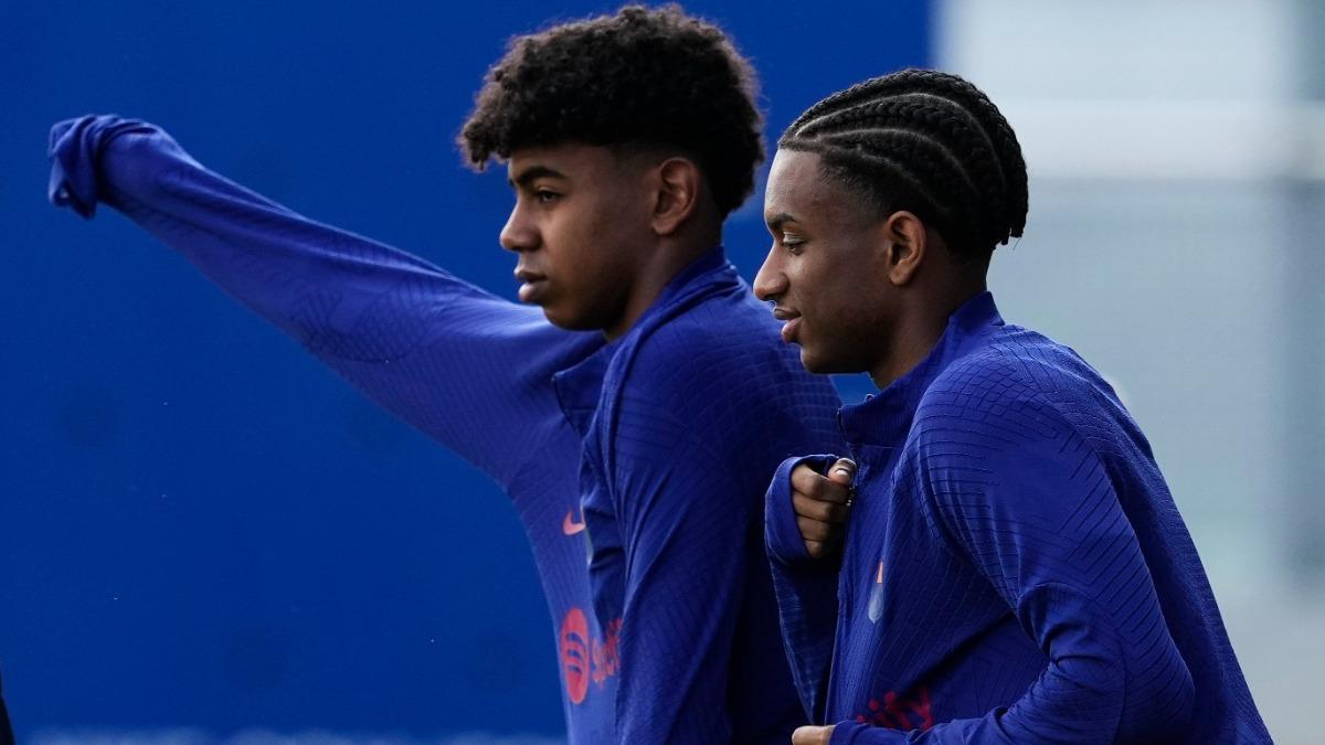 Lamine Yamal y Alejandro Balde, durante un entrenamiento