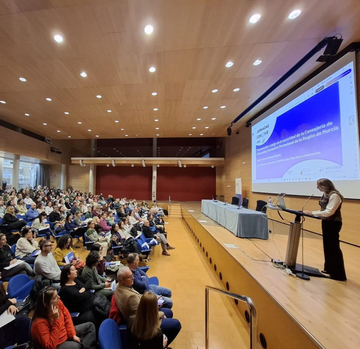 Una de las acciones formativas organizadas por la Consejería de Educación.