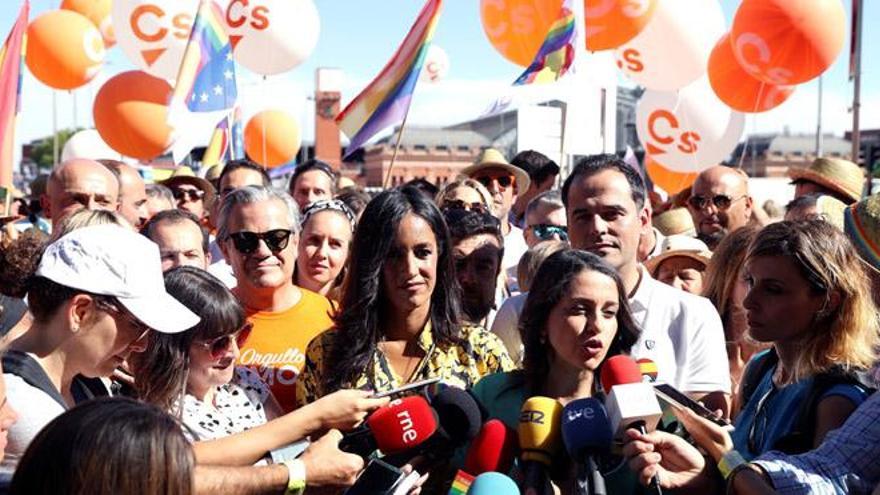 La fiscalía denuncia coacciones contra Cs el día del orgullo LGTBI