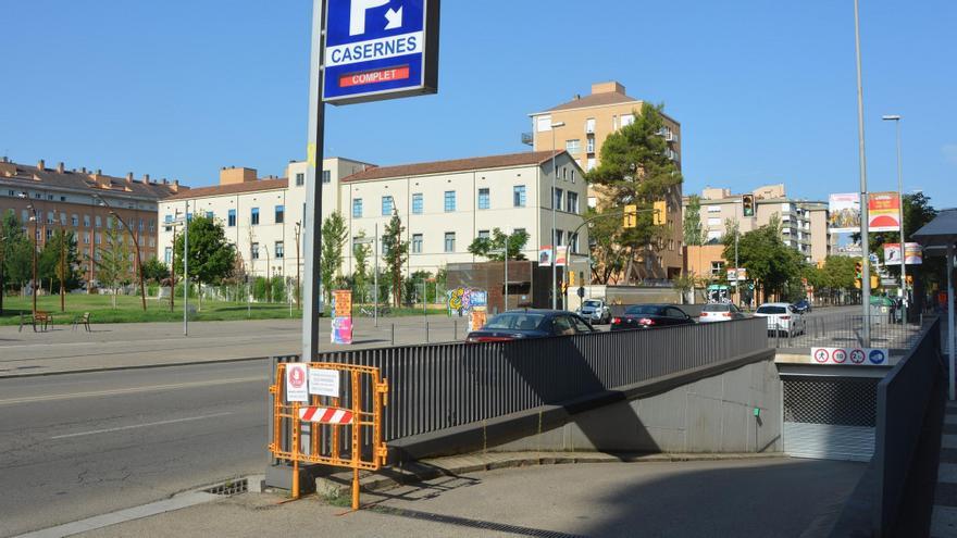 L&#039;aparcament del carrer d&#039;Emili Grahit que passa a mans municipals