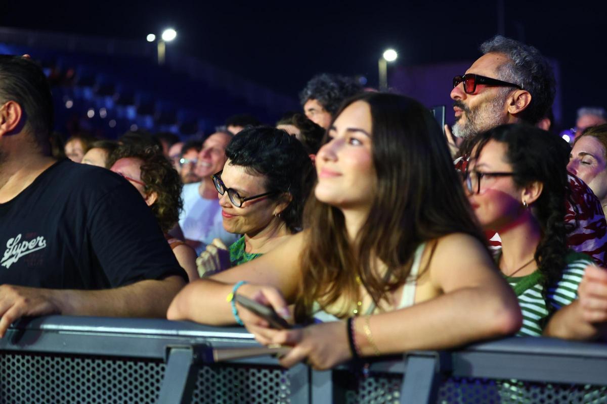Galería: Iván Ferreiro tiende un puente entre memoria y presente en el SOM Festival