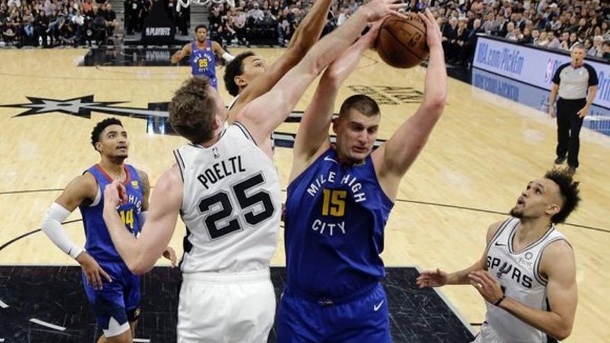 Los Nuggets empatan la serie ante los Spurs