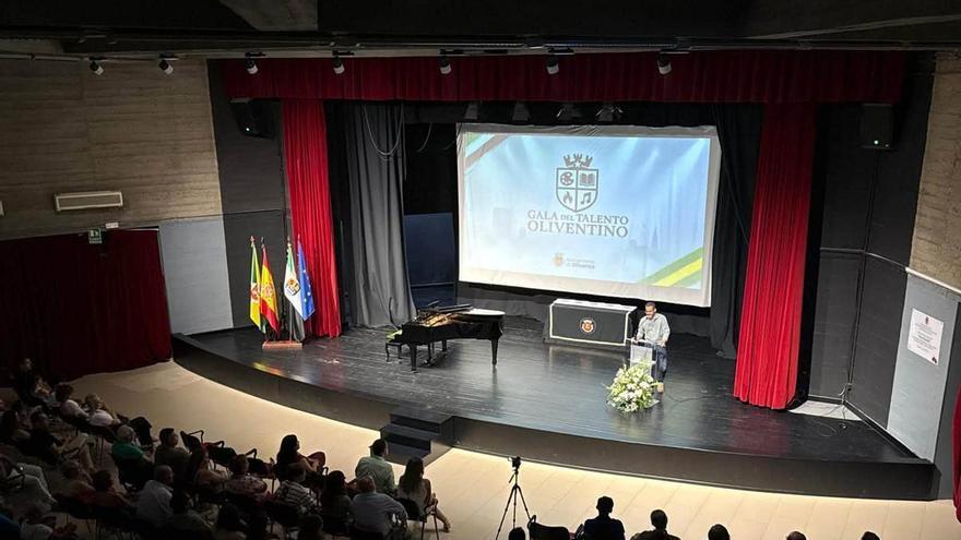 Olivenza celebra hoy la jornada central de su programación por el Día de Extremadura