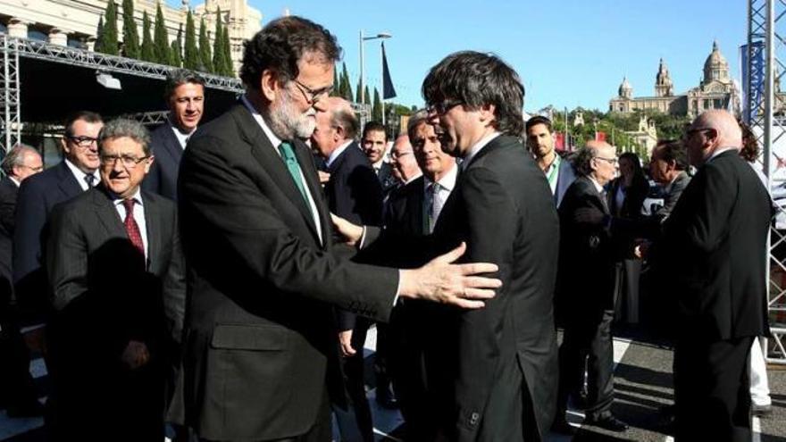 El Gobierno invita a Puigdemont al Congreso